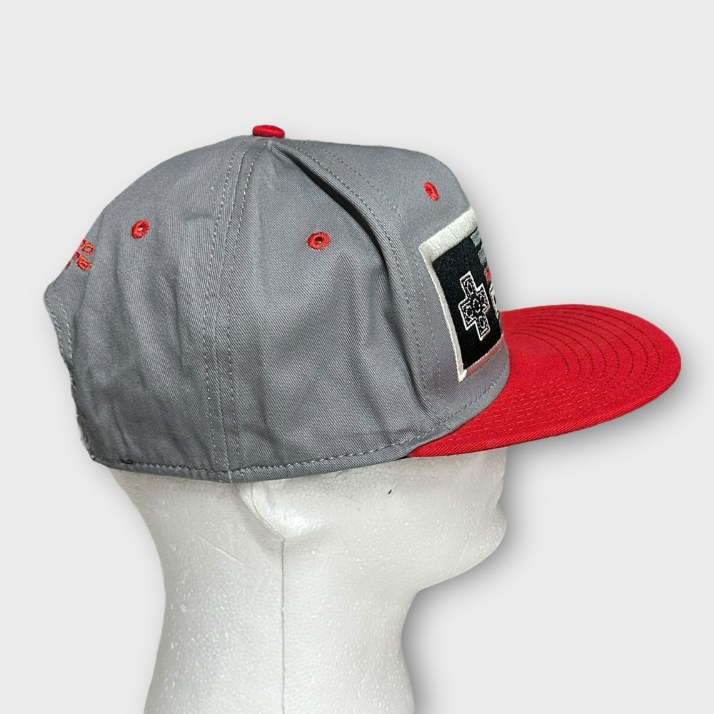 Nintendo NES Video Game Controller Hat Cap Snap‎ Back Gray Red Flat Bill MINT - Picture 4 of 8